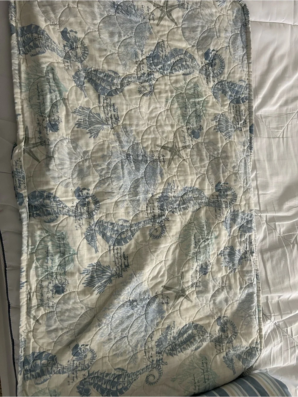 Seahorse Print Quilt- Blue/Cream